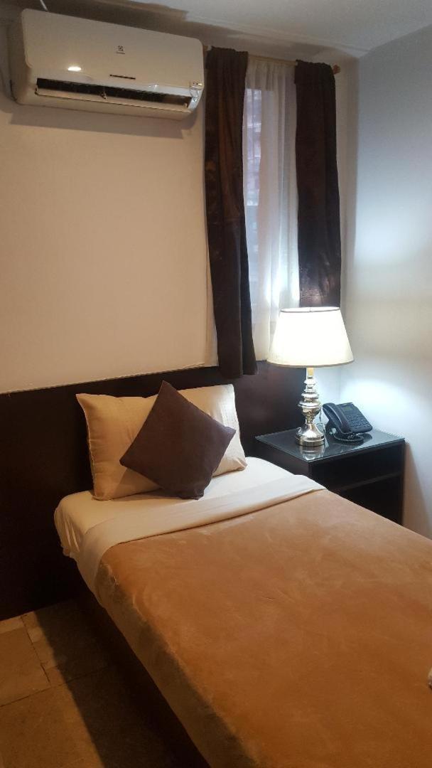 Gervasia Hotel Makati Makati City Luaran gambar