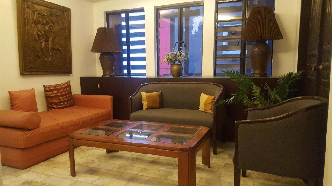 Gervasia Hotel Makati Manila Luaran gambar